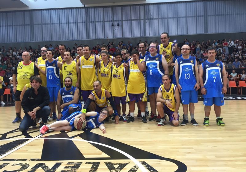 Campeones y Aderes en L'Alqueria del Basket