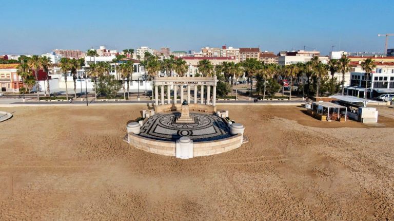 El Ayuntamiento plantea a Costas tres alternativas para emplazar la reconstrucción del antiguo Monumento a Sorolla