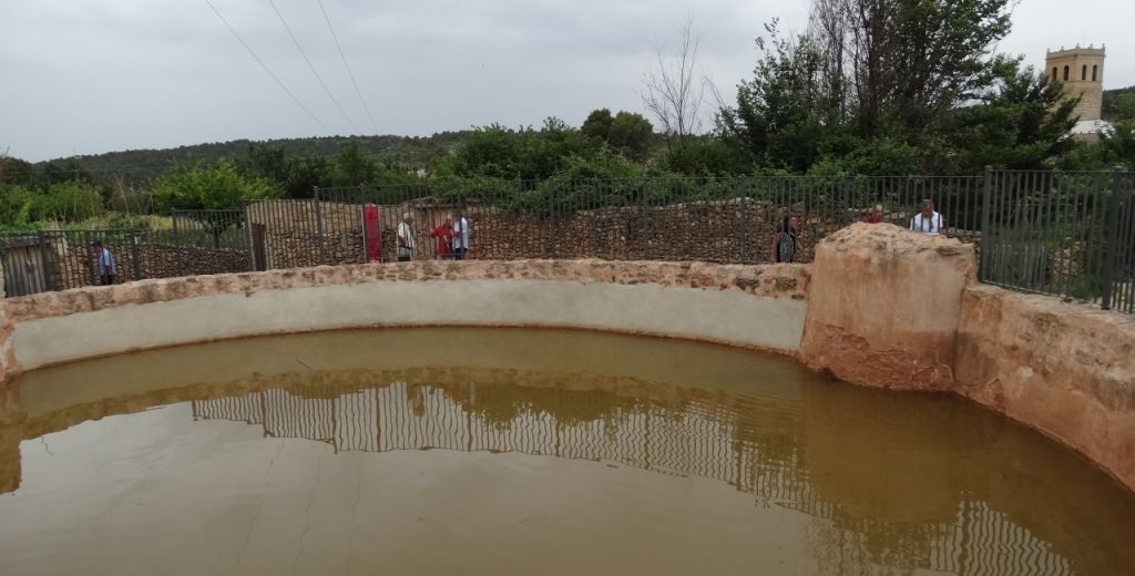  Aras de los Olmos recupera el sistema de riego y canalizaciones de los huertos tapiados con la ayuda de la Diputación