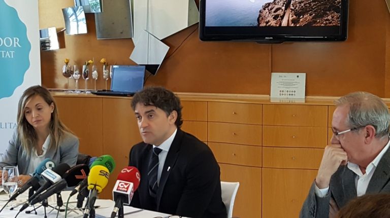El secretario autonómico de Turismo ha presentado el estand de la Comunitat Valenciana en la Feria Internacional de Turismo de Madrid, FITUR 2018