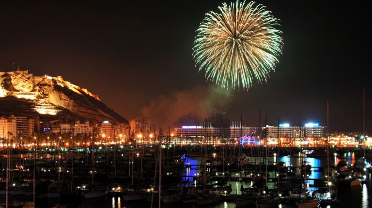 EL AYUNTAMIENTO ORGANIZA EL DISPOSITIVO ESPECIAL DE ASISTENCIA, SEGURIDAD, MOVILIDAD Y LIMPIEZA PARA LA NIT DE SANT JOAN