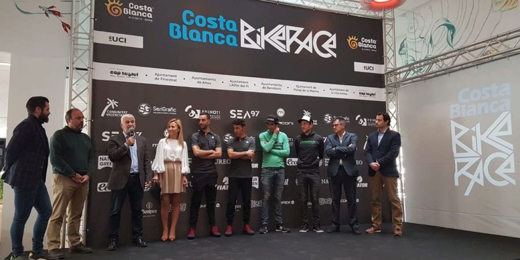  Todo preparado para el comienzo de la Costa Blanca Bike Race