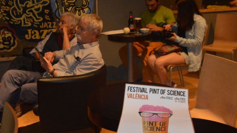 VUELVE A VALÈNCIA ‘PINT OF SCIENCE’