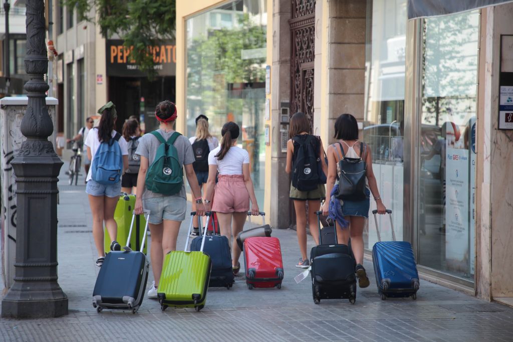  Las pernoctaciones en los hoteles de la Comunitat Valenciana se incrementan hasta abril un 2,8% con respecto al mismo periodo de 2018