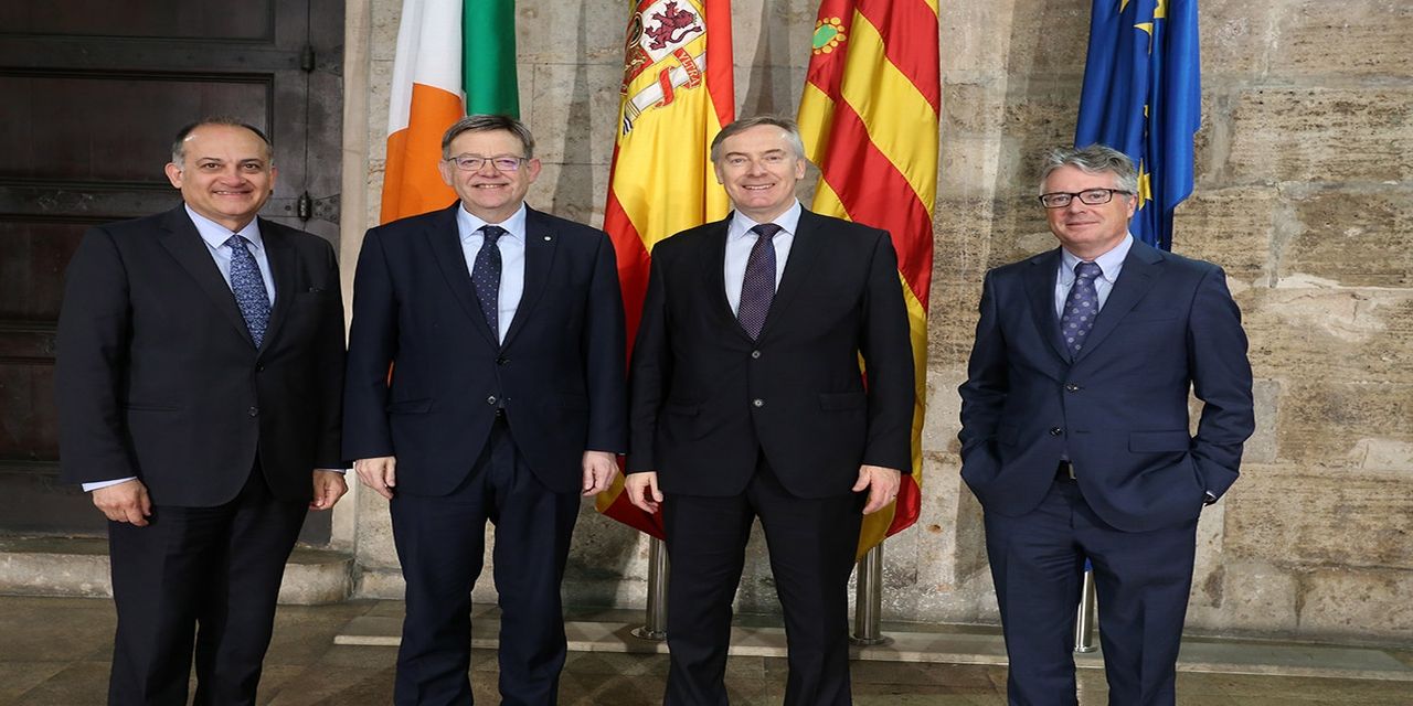  El Presidente de la Generalitat, Ximo Puig, recibe en audiència al embajador de Irlanda