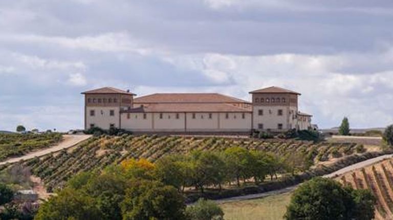 Pagos de Anguix,  la nueva bodega de J&C Prime Brands  en la Ribera del Duero burgalesa