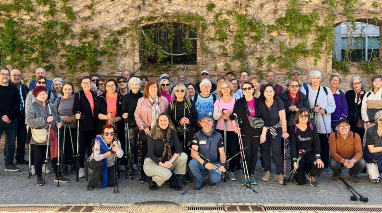 La Fundación Deportiva Municipal consolida el programa Marxa Nòrdica als Barris con una nueva edición en Benimaclet y L’Illa Perduda y la ampliación a Patraix y Benicalap
