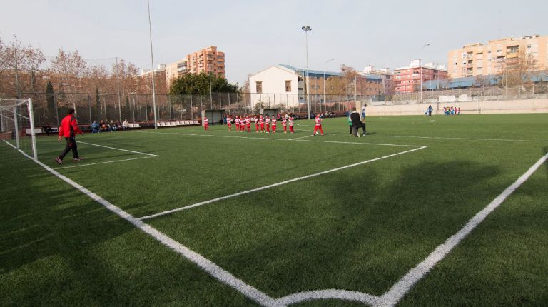 41 entidades deportivas de la ciudad de València gestionarán 25 instalaciones deportivas gracias a las autorizaciones demaniales