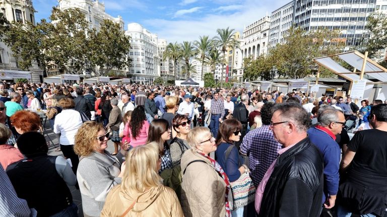 Tastarròs vuelve a la Plaza del Ayuntamiento de Valencia con una oferta ampliada