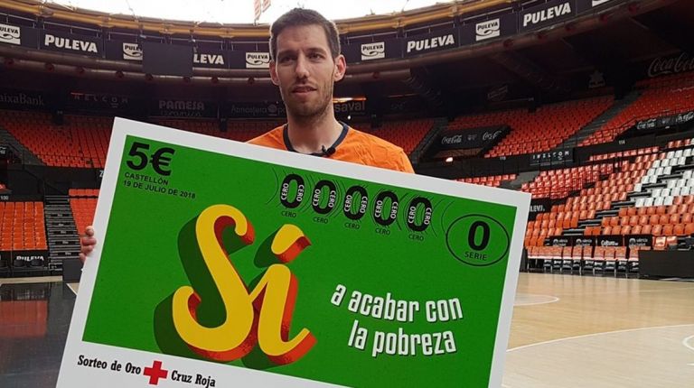 Cruz Roja presenta con el Valencia Basket  la campaña del Sorteo de Oro 2018