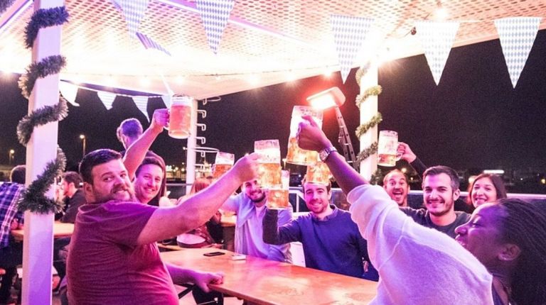 La Oktobeerfest regresa a la Marina de Valencia 