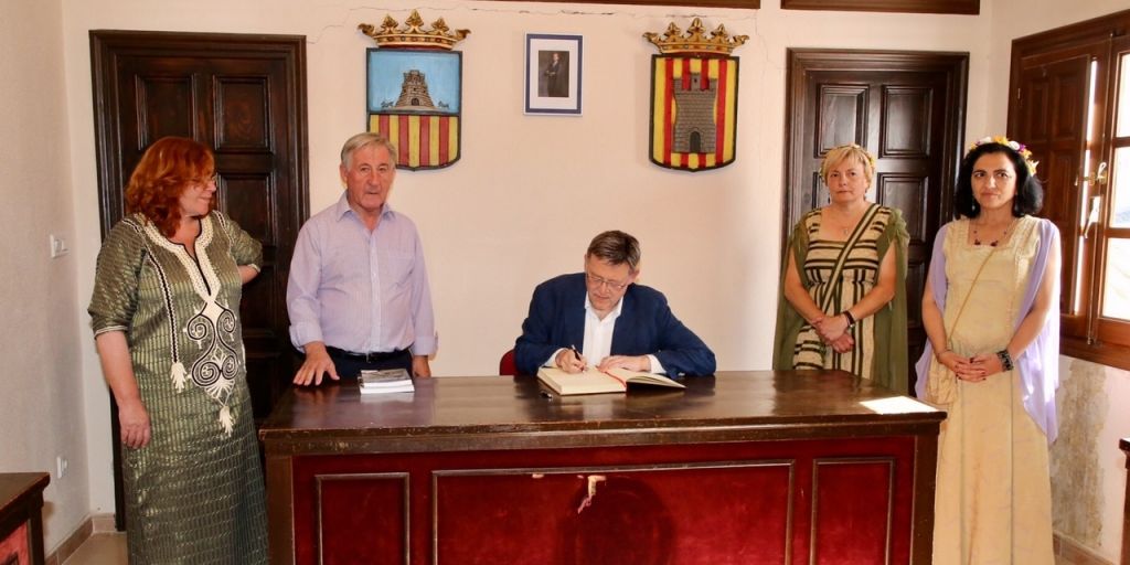  Puig realiza una visita institucional a Jérica