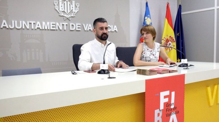 LA GRAN FIRA IMPULSA LA CULTURA TRADICIONAL CON LAS NITS DE FOLK  