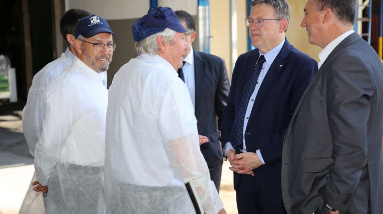 Puig visita la empresa Manuel Mateo Candel en Rafal