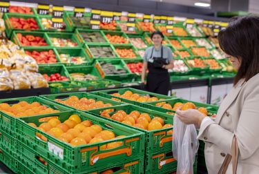 MERCADONA PREVÉ COMPRAR 7.500 TONELADAS DE CAQUI CULTIVADO EN VALENCIA EN 2025