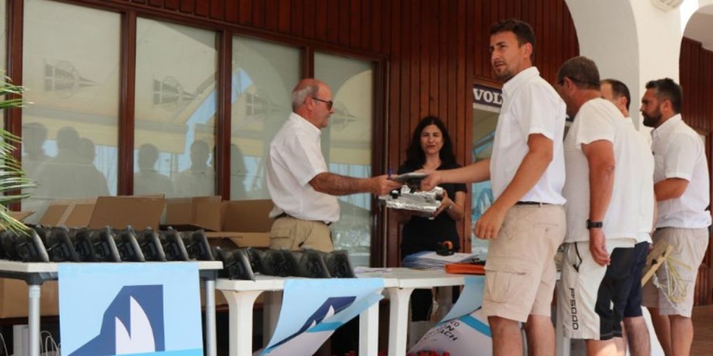  53 barcos en la salida del 30 Trofeo Peñón Ifach