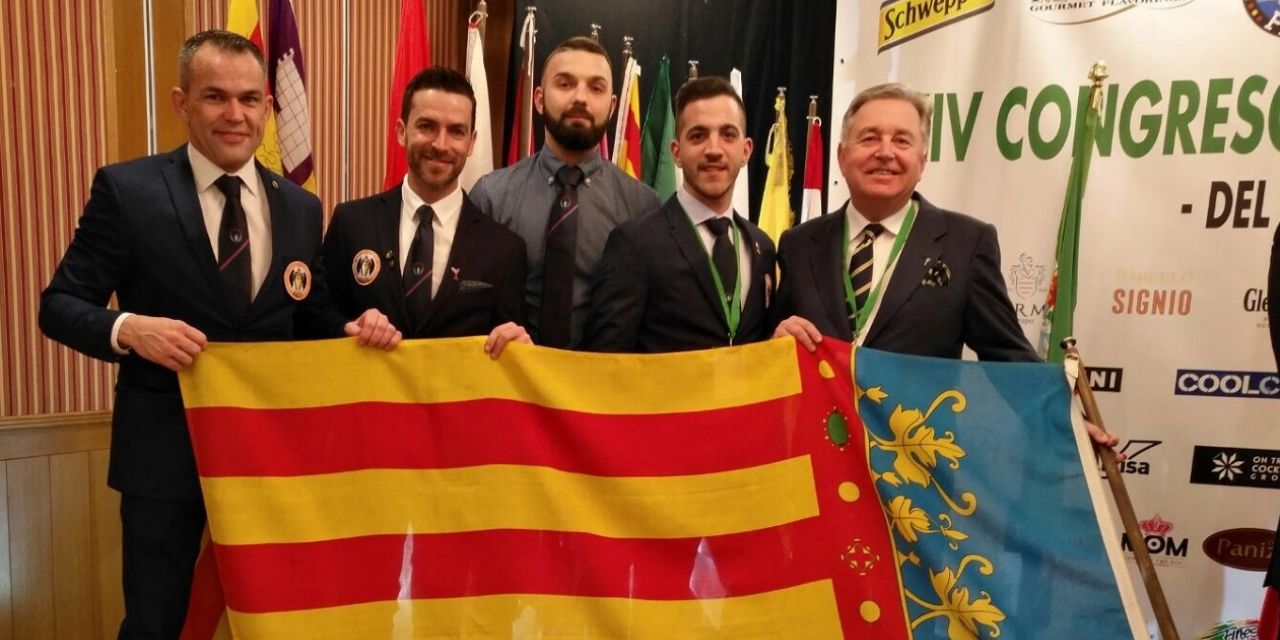  TONI CORTÉS RECATALÁ, REPRESENTANTE DE LA ASOCIACIÓN DE BARMANS DE LA COMUNIDAD VALENCIANA, CAMPEÓN DE ESPAÑA DE COCTELERÍA 