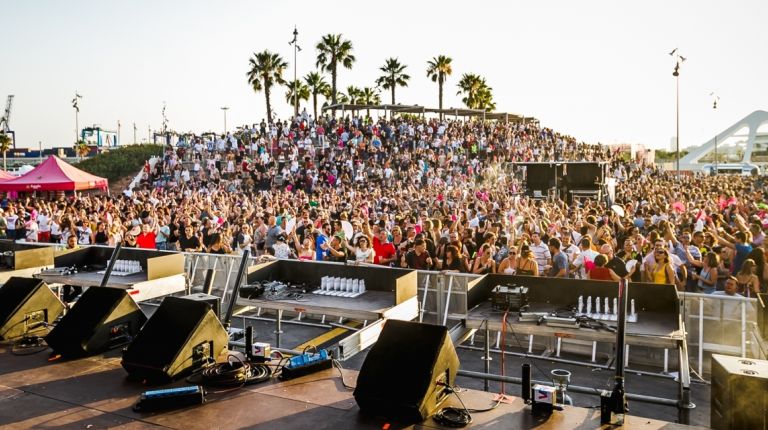 València bailará mañana al ritmo los grandes éxitos de los 90 en la Marina