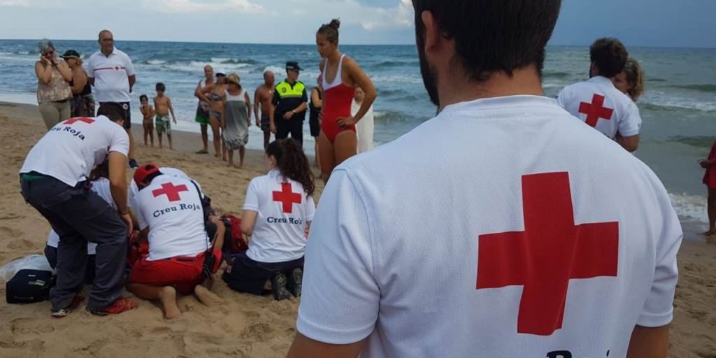  Cruz Roja rescata a 374 personas con en riesgo de ahogamiento en playas de la Comunidad Valenciana