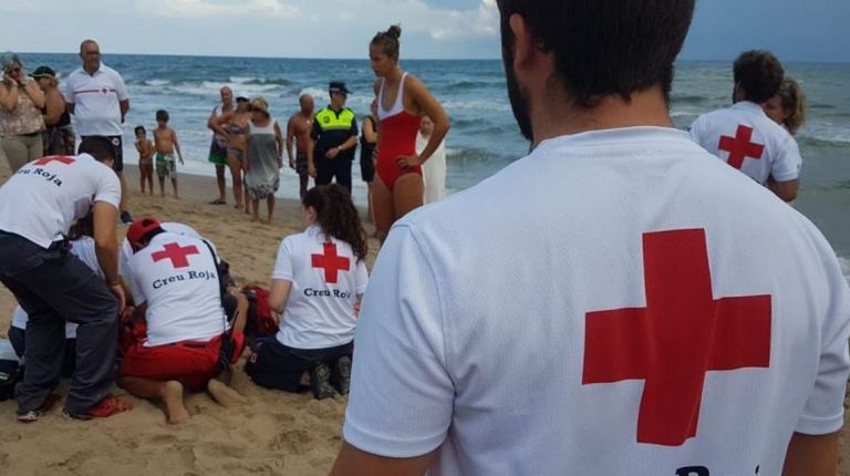 Cruz Roja rescata a 374 personas con en riesgo de ahogamiento en playas de la Comunidad Valenciana