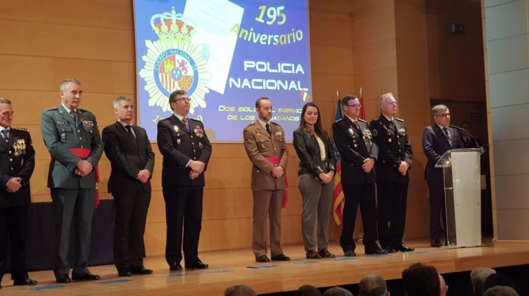 El delegado del Gobierno asiste al 195 aniversario de la fundación de la Policía Nacional