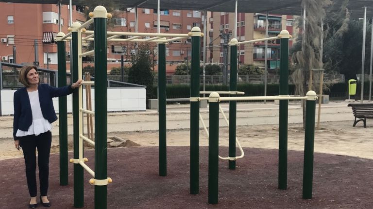 CINCO IDES DE VALÈNCIA INCORPORAN ELEMENTOS PARA PRACTICAR NUEVOS DEPORTES URBANOS 