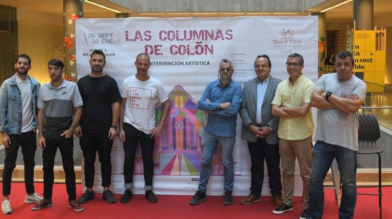 8 DE LAS COLUMNAS DEL MERCADO COLÓN HAN SIDO INTERVENIDAS POR ARTISTAS DE PRESTIGIO