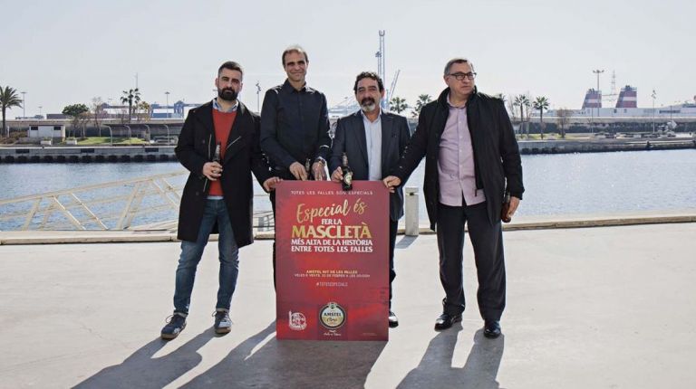 EL CALENDARIO OFICIAL PIROTÉCNICO DE LAS FALLAS 2019 ARRANCA CON EL ESPECTÁCULO AMSTEL NIT DE LES FALLES