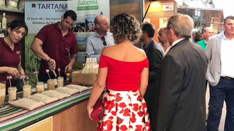 La Feria del Tomate de El Perelló apuesta por el ocio, la diversión y la gastronomía