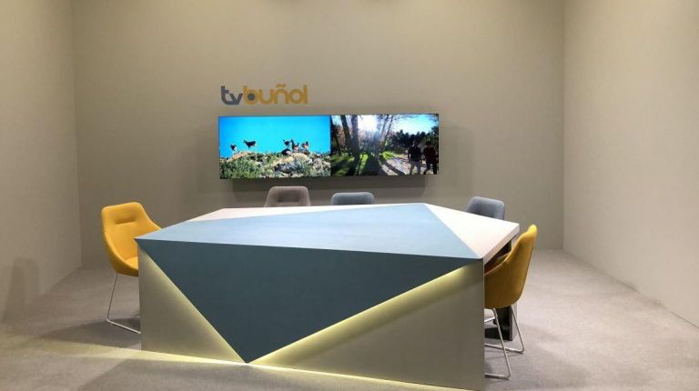 Buñol inaugura su nuevo estudio de televisión por Internet