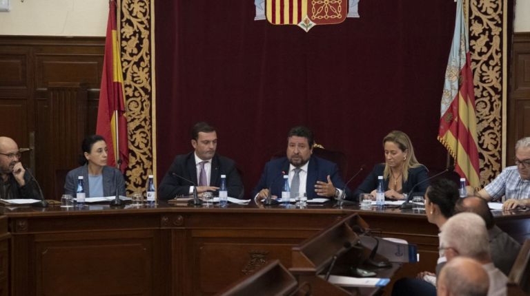 Moliner logra el respaldo unánime de Generalitat y sector empresarial para aprobar un presupuesto turístico de 5,5 millones