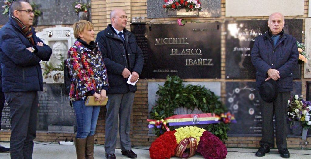  EL AYUNTAMIENTO CONMEMORA LA «VALIOSA FIGURA» DE VICENTE BLASCO IBÁÑEZ EN EL 91 ANIVERSARIO DE SU MUERTE