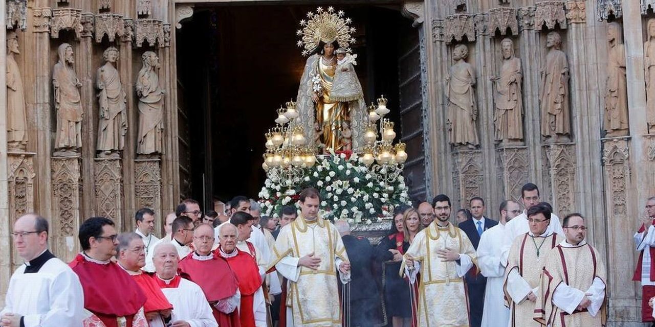  València se prepara para celebrar la fiesta de la patrona