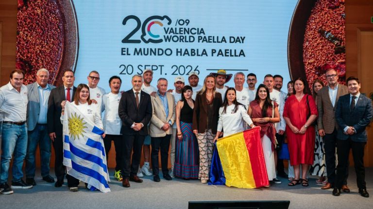 Todo listo para la celebración este domingo del World Paella Day en La Marina, con 12 chefs internacionales que cocinarán en directo 