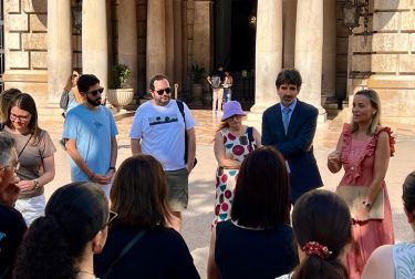 Turismo pone en marcha este lunes la “Ruta Hemingway”, en el centenario de la primera visita a València del escritor 