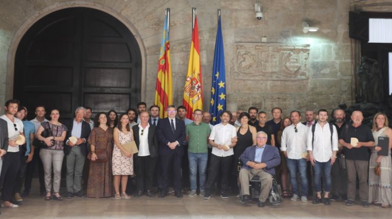 Puig recibe en audiencia a la Asociación de Diseñadores de la Comunitat Valenciana