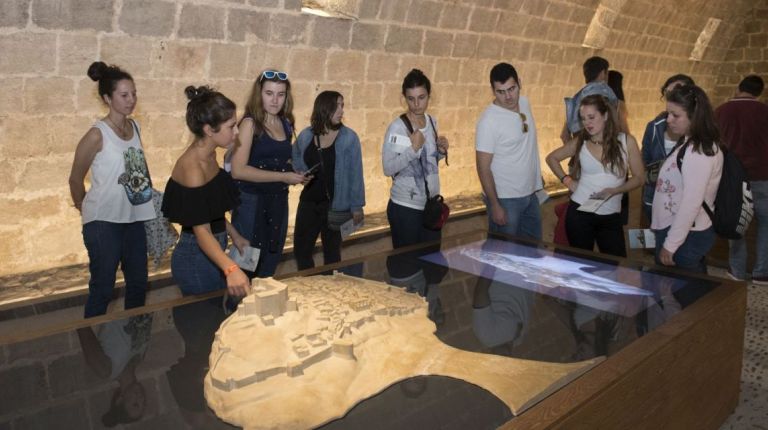 La Diputación de Castellón atraerá este verano a más de 150.000 visitantes al Castillo de Peñíscola 