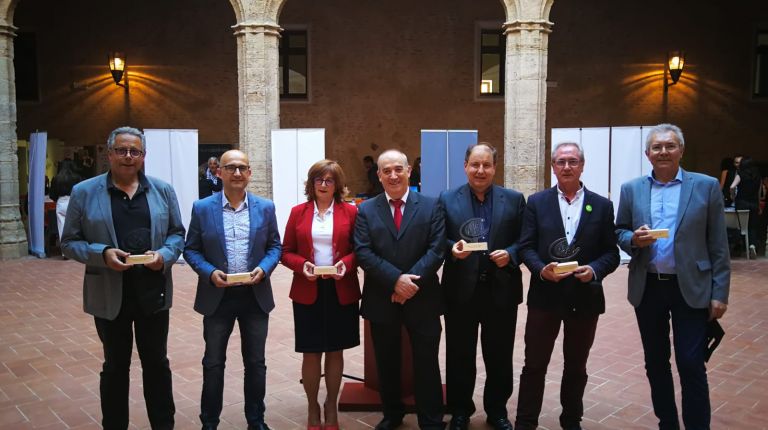 Las agencias de viajes galardonan a Turisme CV y al Aeropuerto de Castellón por su compromiso y colaboración con este sector y la promoción de la Comunitat Valenciana
