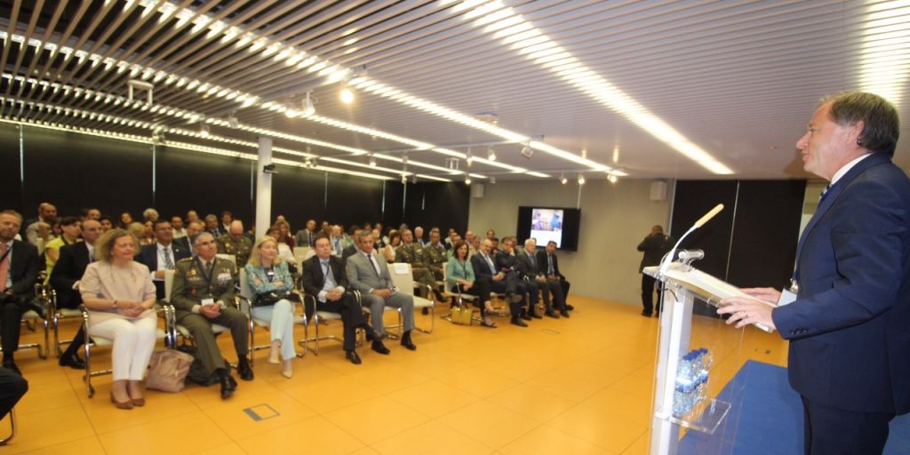  El delegado de gobierno clausura el acto conmemorativo del Día Internacional del Personal de la Paz de las Naciones Unidas en la Base de Quart de Poblet