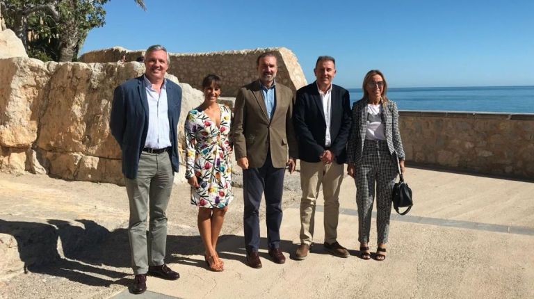 La Diputación de Castellón impulsará la internacionalización del Castillo de Peñíscola 